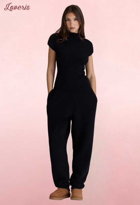 Caia Blusa Preta de Tricô Bouclé de Lã