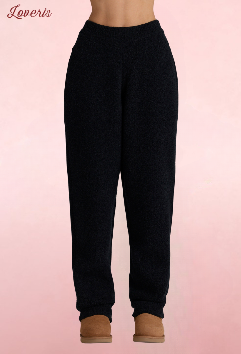 Caia Blusa Preta de Tricô Bouclé de Lã